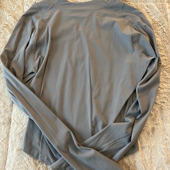 Lululemon Gloss Trim Long Sleeve Running Half-Zip in Gray - Picture 4 of 4